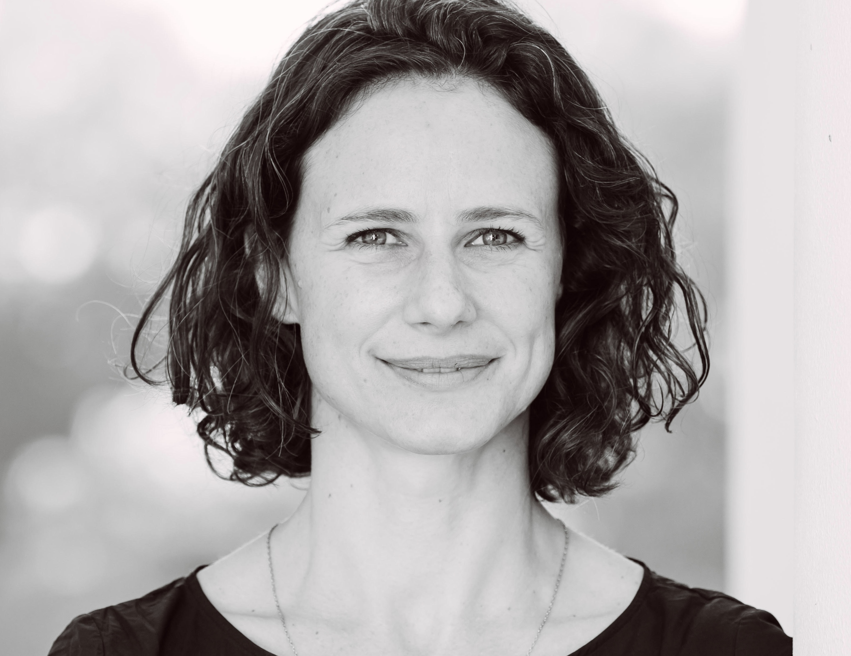 Julie Bauer